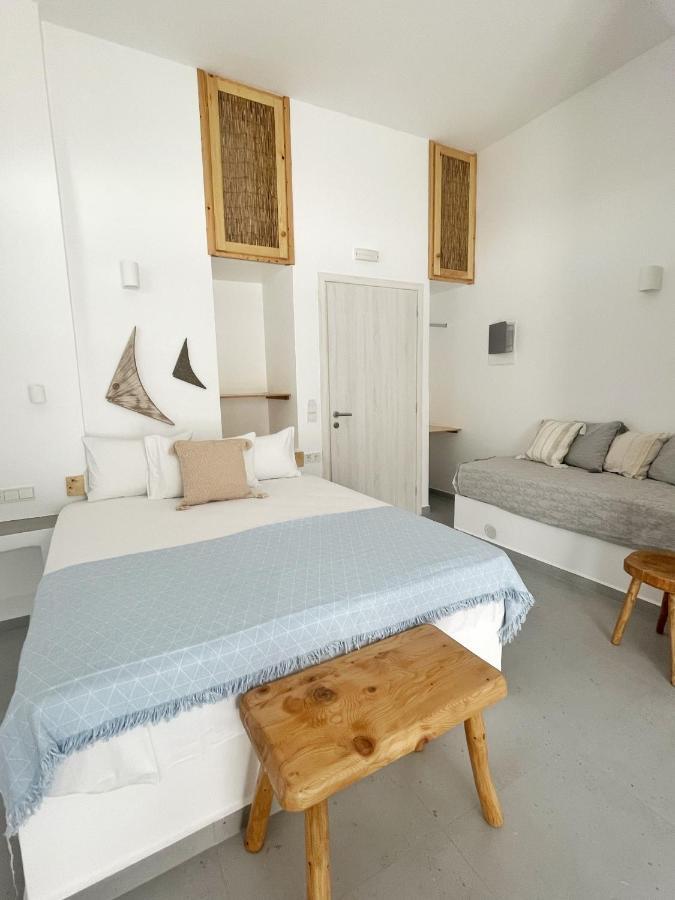 Kirki Rooms By The Sea Páros 外观 照片