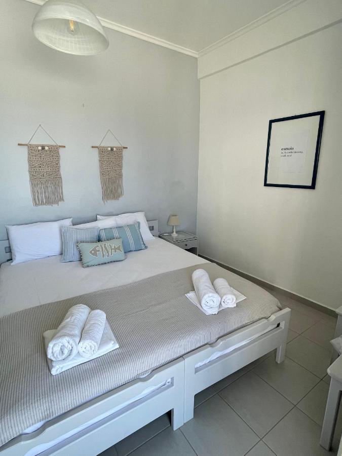 Kirki Rooms By The Sea Páros 外观 照片